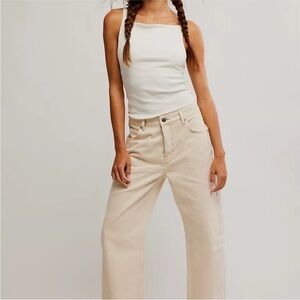 We The Free Deep Trance Dropped Boyfriend Jeans in Causal Khaki Size 29